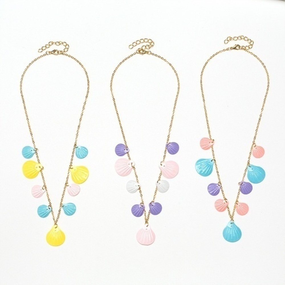 3/$30 💛 3pc Multi Color Shell Necklace - Picture 3 of 4